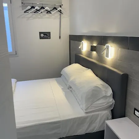 La Casa Delle Fate-area Marina Protetta Guest house
